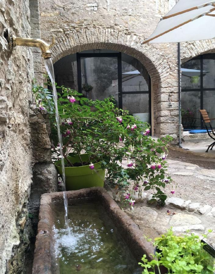 Le P'Tit Relai Bed & Breakfast Montbozon Eksteriør bilde