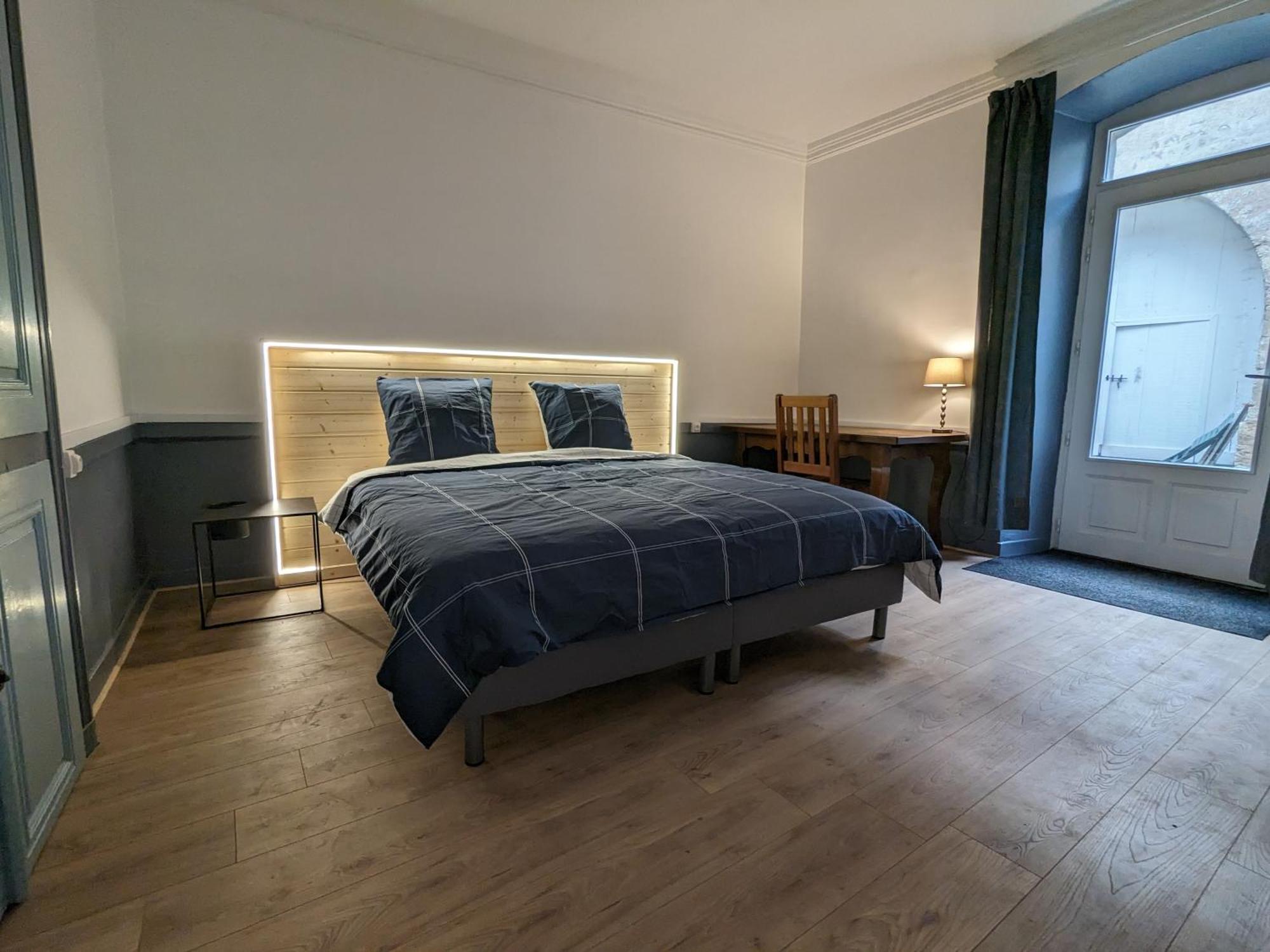 Le P'Tit Relai Bed & Breakfast Montbozon Eksteriør bilde